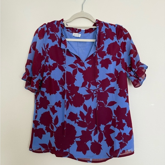 J. Crew Tops - Jcrew Small Floral Print Short-Sleeve Blouse - Blue & Burgundy